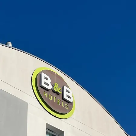 Chantilly ホテル 2*